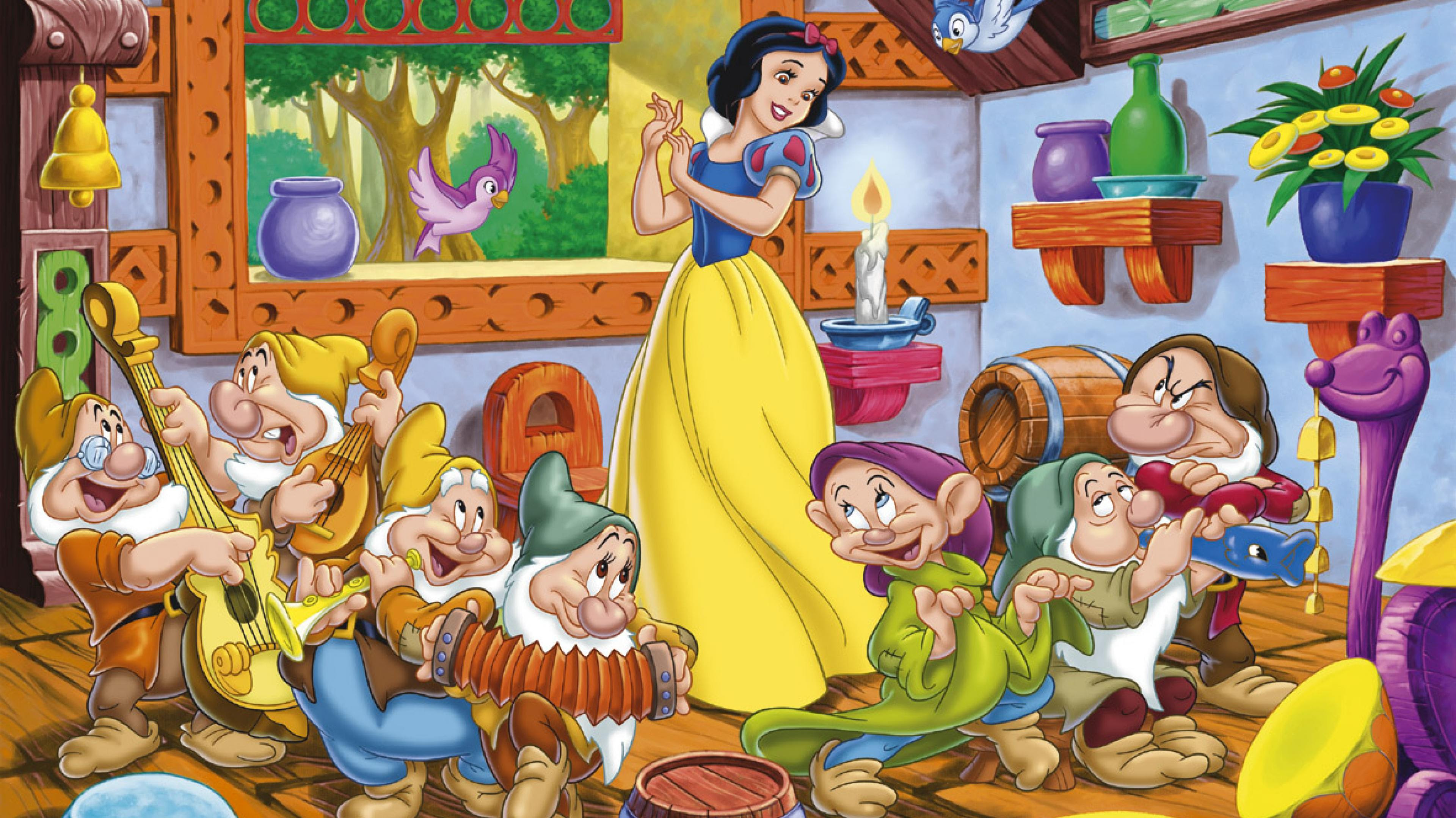 L Histoire De Blanche Neige Et Les 7 Nains Résumé Aperçu Historique