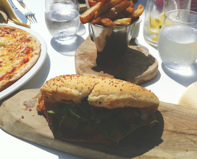 2 uk lifestyle blog food day out vivatramp
