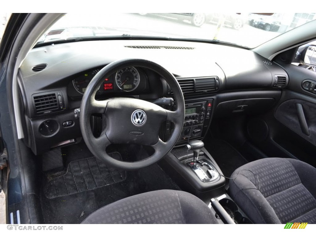 2002 Volkswagen Passat Interior