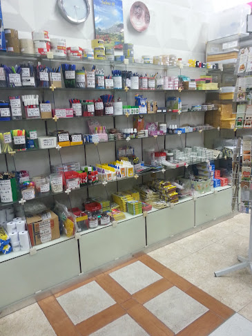 Bíblia & Cia Livraria e Papelaria - Livraria