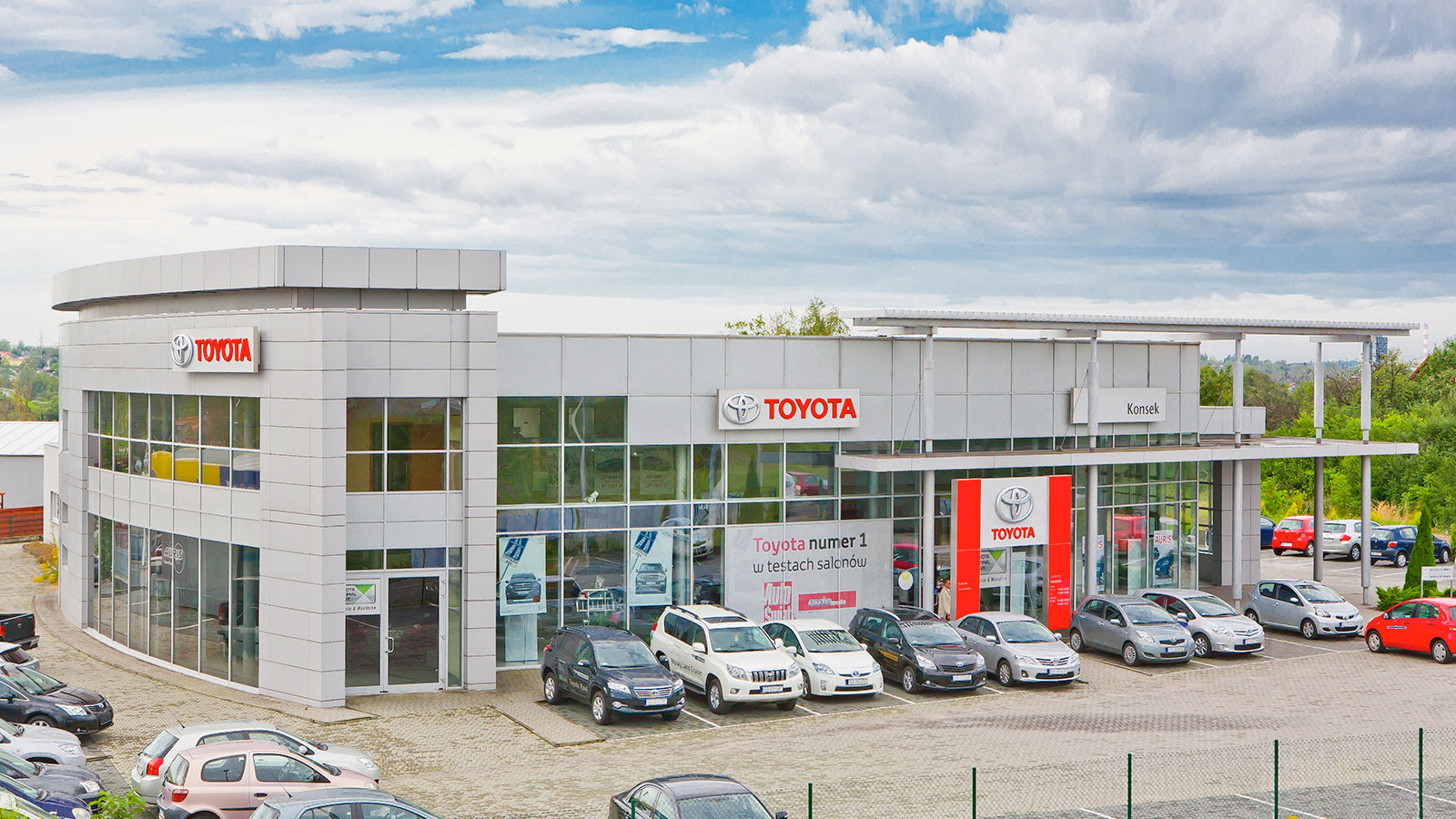 Salon Toyoty Katowice Kolejowa Salon Polska