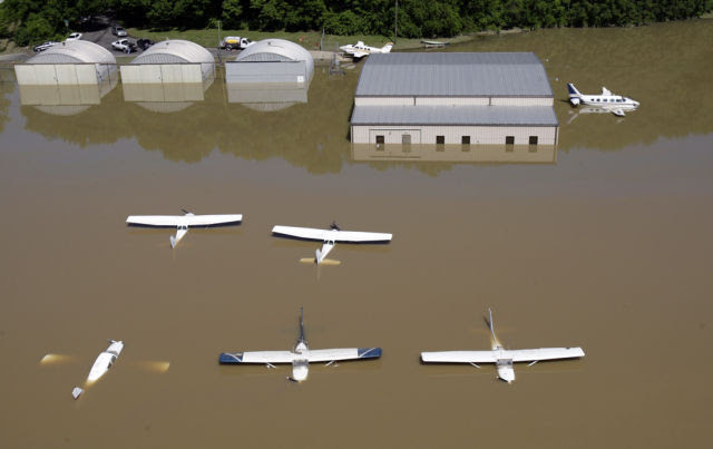 The USA Flooding in Pictures (50 pics)