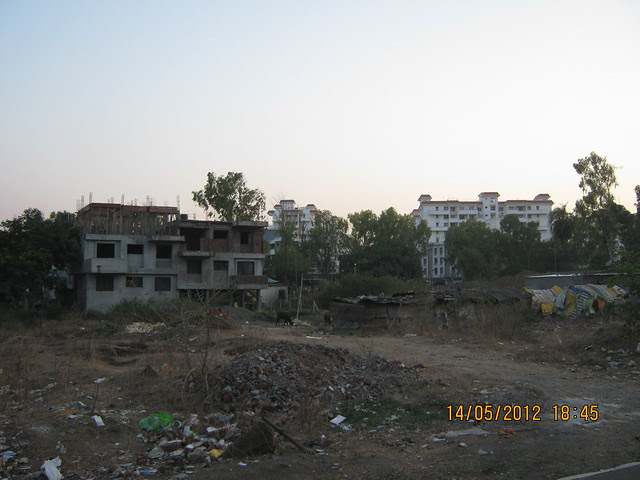 Open plot in front of Suyog Aura Warje - Visit Suyog Aura Warje Pune 411052
