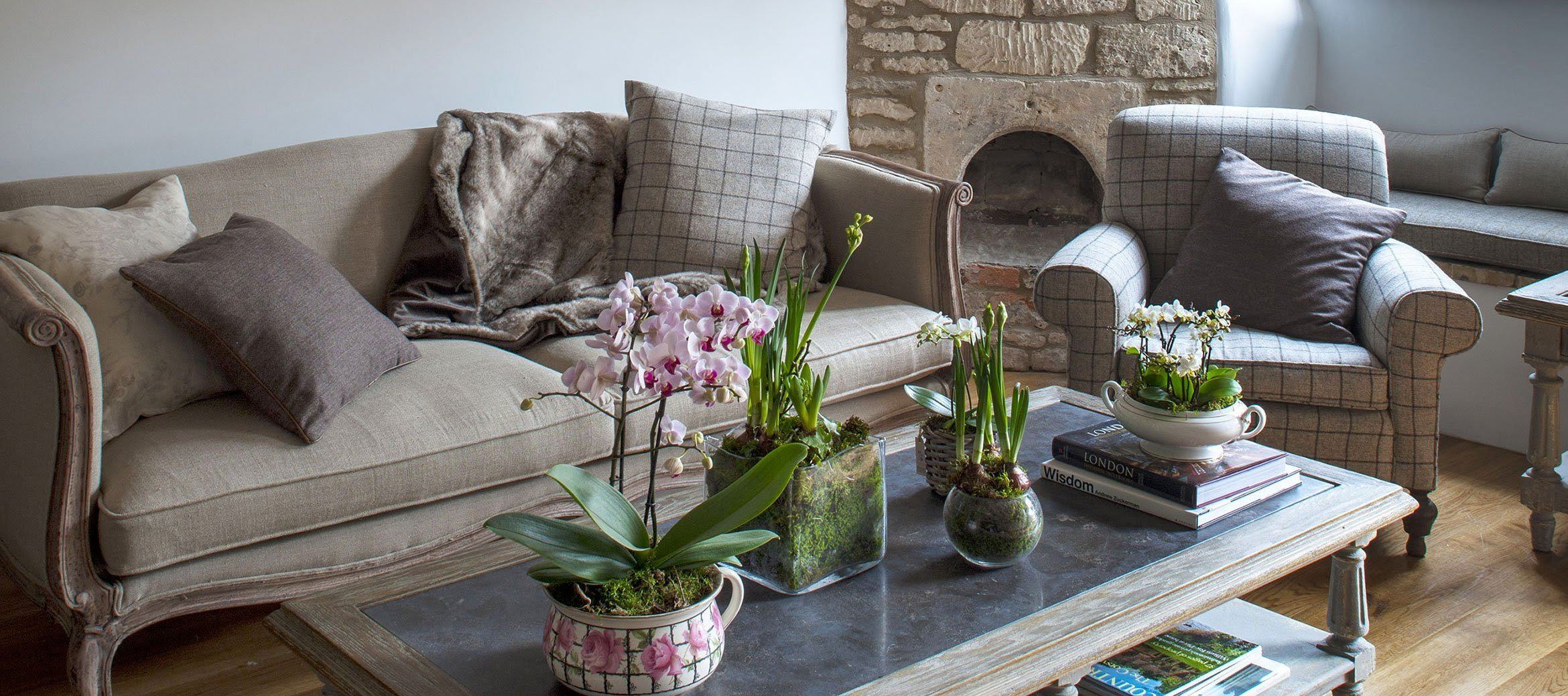 Modern Country Style: Stunning Cotswold Cottage House Tour