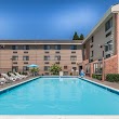 Clarion Inn & Suites Clackamas - Portland