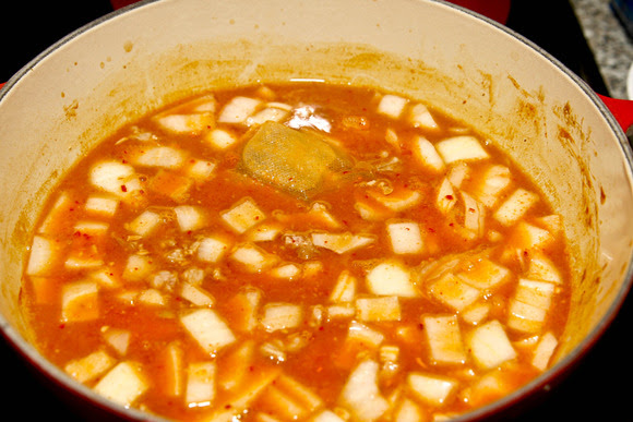 Korean Cuisine: Dwenjang Jjigae - Soy Bean Soup - Version 1.0 - (된장찌개)