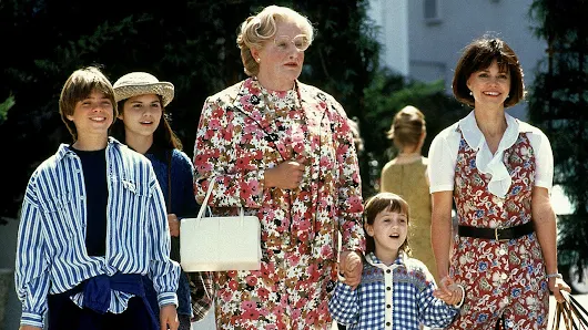 'Mrs. Doubtfire' Is About a Man Financially Scamming His Ex-Wife