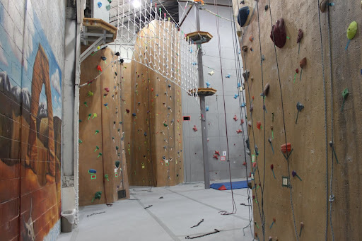 Rock Climbing Gym «MetroRock Climbing Center», reviews and photos, 69 Norman St #9, Everett, MA 02149, USA