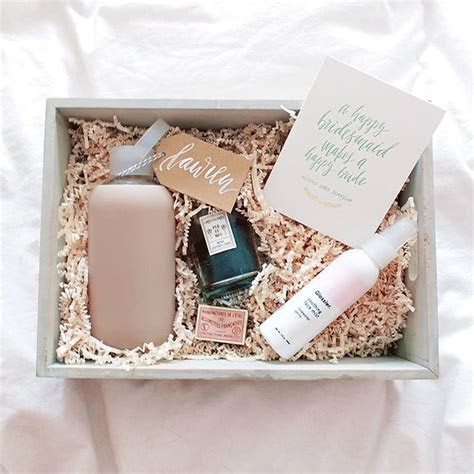 25 best ideas about Bridesmaid gift boxes on Pinterest 25 best ideas about Bridesmaid gift boxes on Pinterest