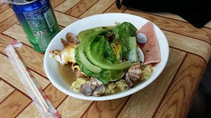 あさりなども入った公仔麺