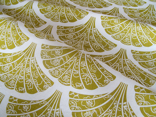 lace fans in olive on cream