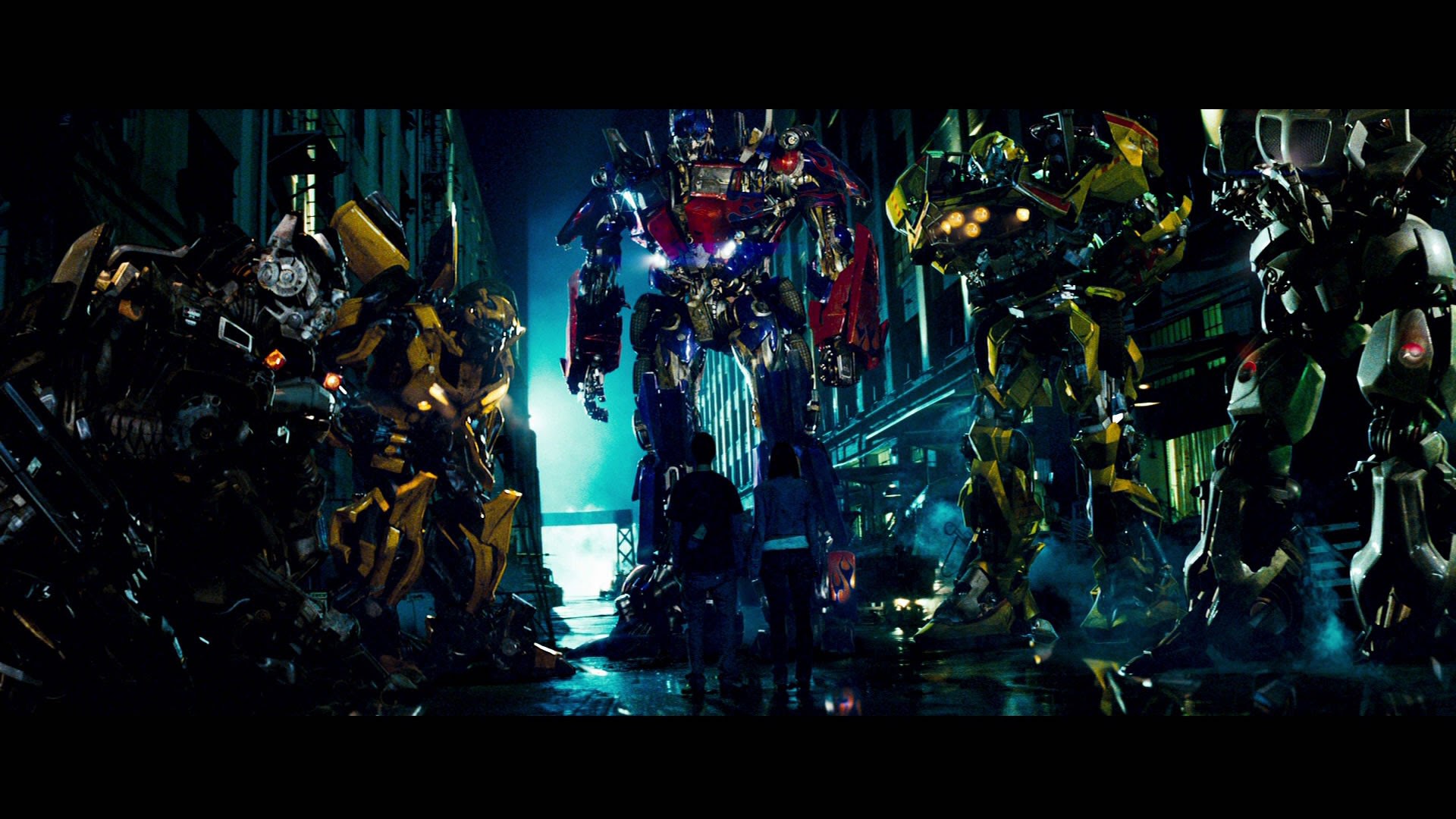 Transformers izle. Бамблби против Баррикейда трансформеры 2007. Трансформеры: Рэтчет Автобот (2007):. Оптимус Прайм 2007.