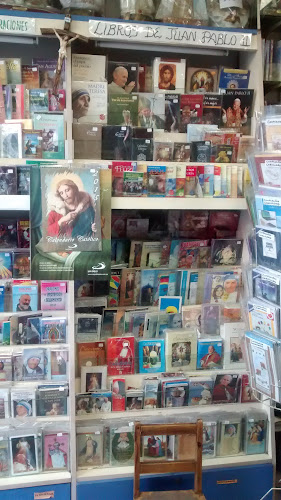 Opiniones de Librería Católica Manantial en Santiago de Surco - Librería