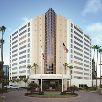 Embassy Suites by Hilton San Diego La Jolla