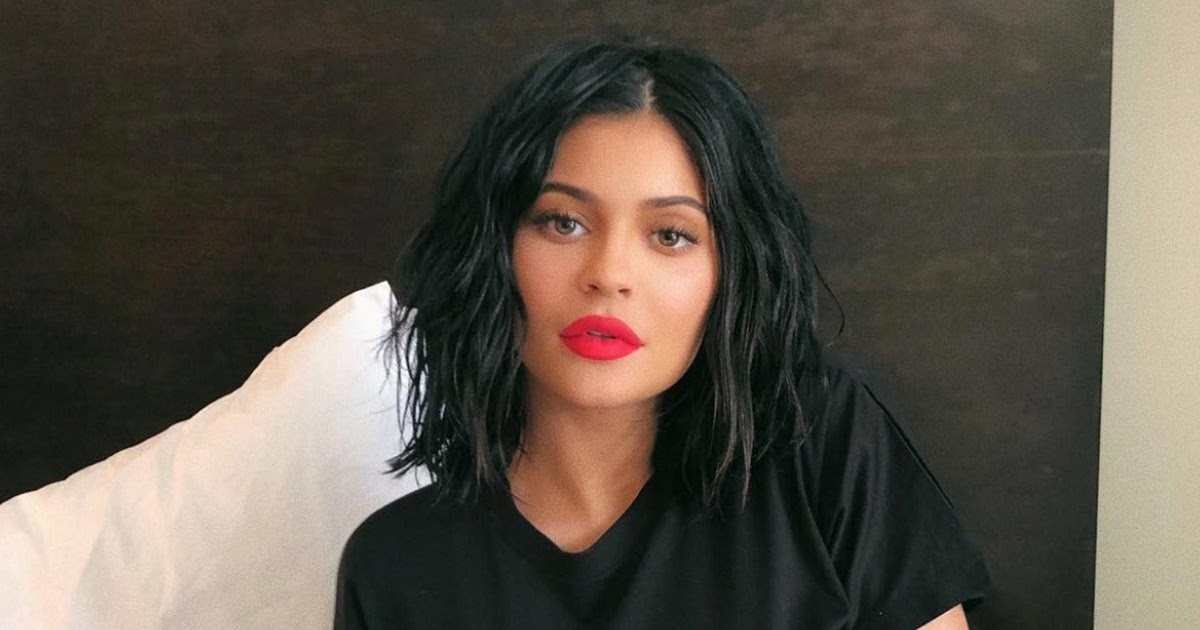 Toyeen Bs World Photos Kylie Jenner Reveals She Got Rid Of All Her