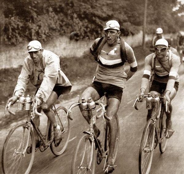 Tour De France Fahrrad Helm - fahrradbic