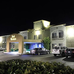 Best Western Plus Twin View Inn & Suites