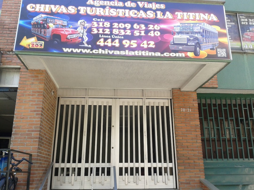 CHIVAS TURÍSTICAS LA TITINA