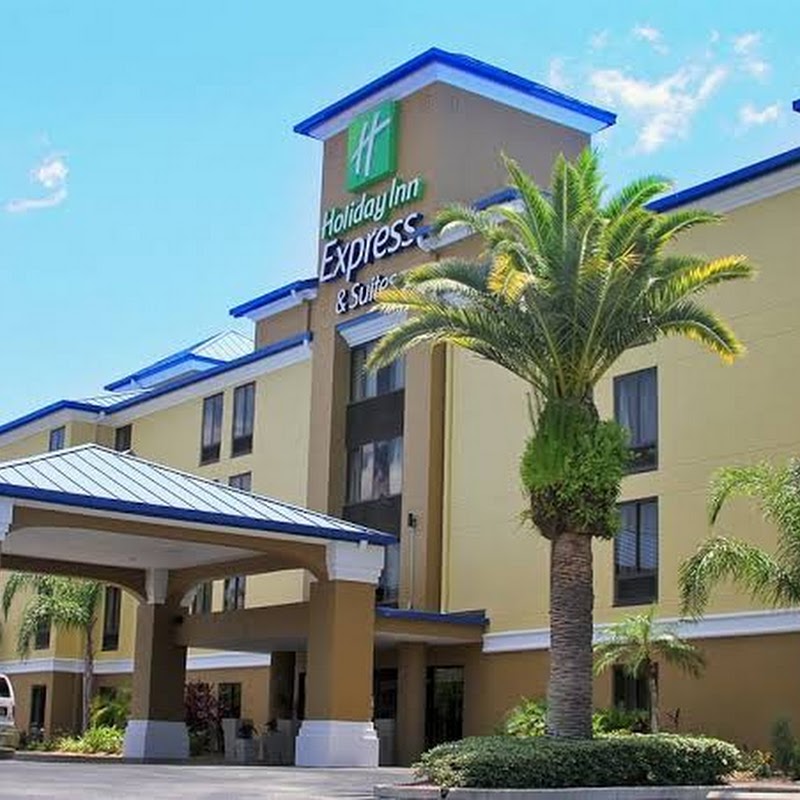 Holiday Inn Express & Suites Tampa/Rocky Point Island