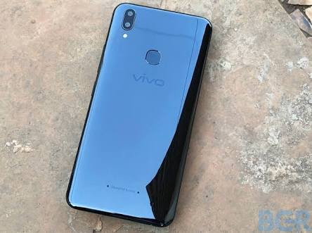 इन स्मार्टफोंस की कीमत में हुई ₹3,000 की कटौती, जल्दी करें मौका हाथ से ना निकल जाए
