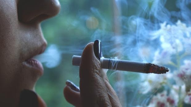 El tabaco parece enganchar ya desde el primer cigarrillo