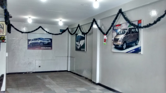 Opiniones de CENTRO DE CREDITO VEHICULAR C.G.M. en Huaral - Concesionario de automóviles