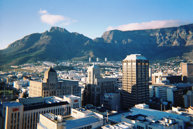 Blogtrotter Revival - The 90's: VISIT TO SOUTH AFRICA - CAPE TOWN