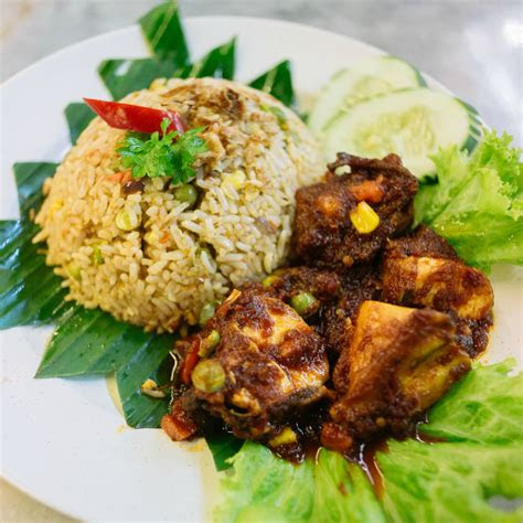 Nasi Goreng Ayam Berlada