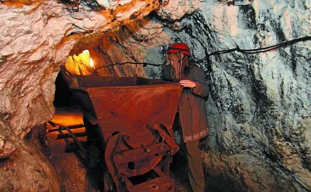 Interior de una mina en el entorno de Irugurutzeta. 