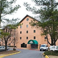 Guest Inn & Suites - Midtown Medical Center