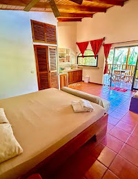 Atrapasuenos Dreamcatcher Hotel from $46. Santa Teresa Hotel Deals