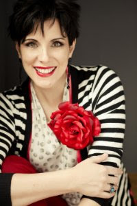 03_Deanna Raybourn