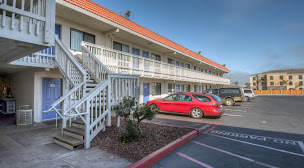 Eureka Boardwalk  Best Western Plus Humboldt Bay Inn