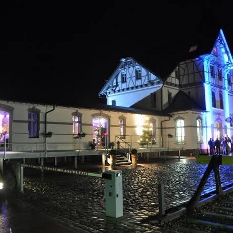 Schlafwagenhotel Historischer Bahnhof Gadebusch