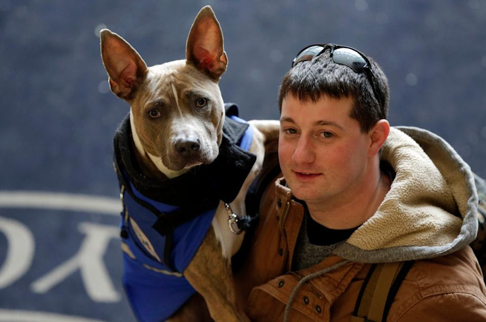 http://news.yahoo.com/rescued-pit-bulls-fight-stigma-guiding-people-174449009.html