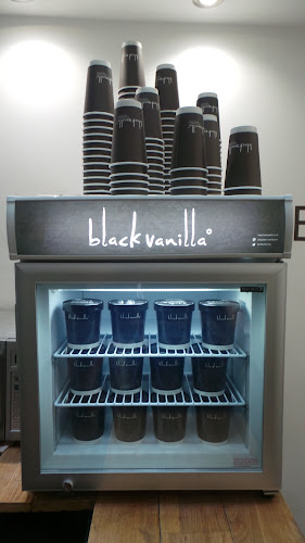 Comments and reviews of Black Vanilla