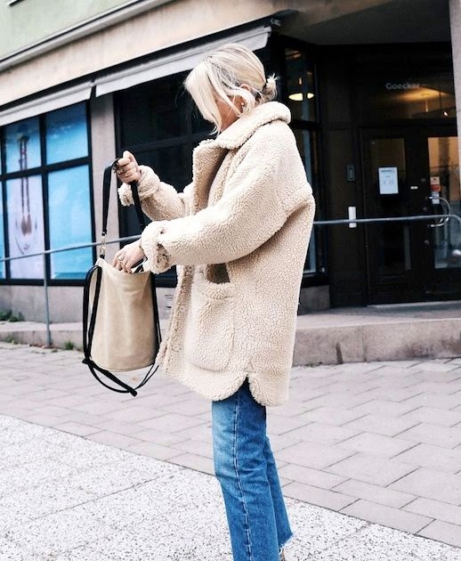 Le Fashion: Get This Swedish Blogger's Cool Sherpa Coat Outfit