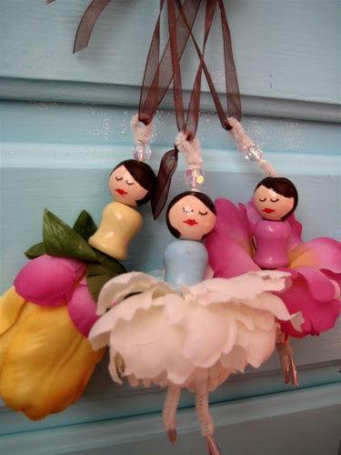Dancing Dollies