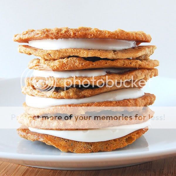 Girl Who Bakes Homemade Oatmeal Creme Pie