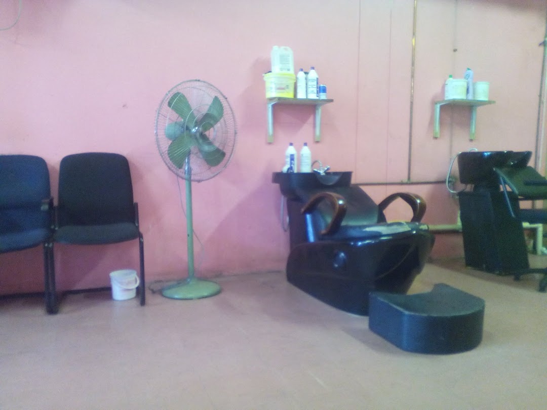 Ato Rose Internet Cafe & Hair Salon