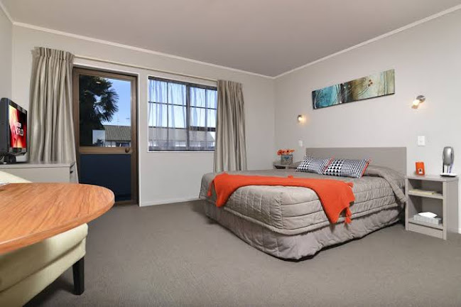 Reviews of Knightsbridge Court Motor Lodge in Blenheim - Hotel