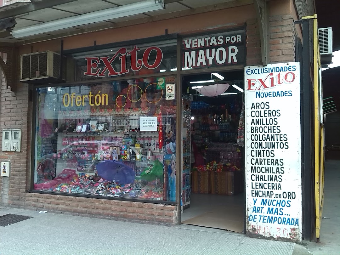 Éxito