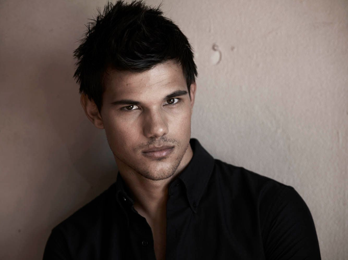 7. Taylor Lautner - wide 5