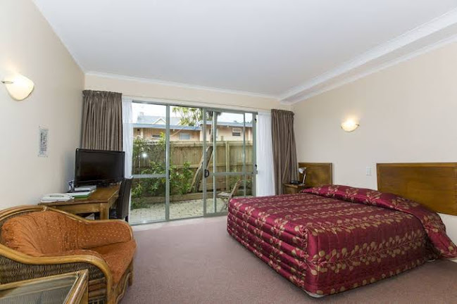 Reviews of Fernhill Motor Lodge in Lower Hutt - Hotel