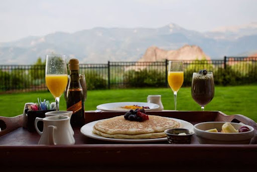 Country Club «Garden of the Gods Club and Resort», reviews and photos, 3320 Mesa Rd, Colorado Springs, CO 80904, USA