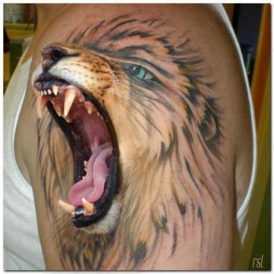 Löwen Tattoos Rücken