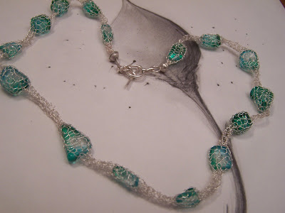 M.Aldito.Arte: Glass bead and silver neckless