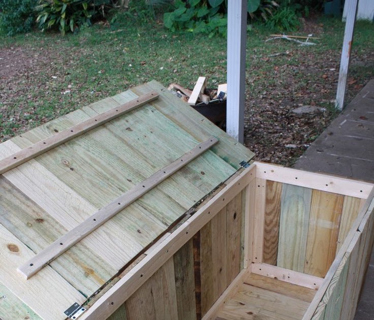 Wood deck storage box plans ~ My portable workbench