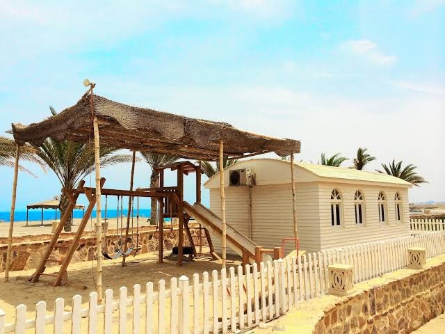 Rohanou Beach Resort