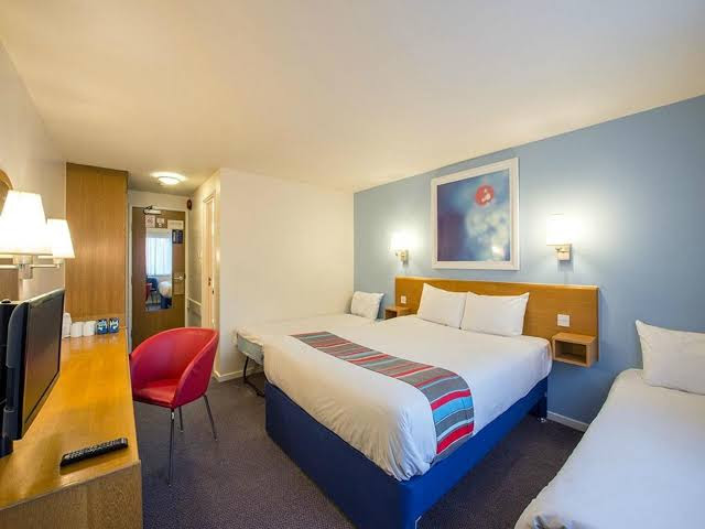 Reviews of Travelodge London Battersea in London - Hotel